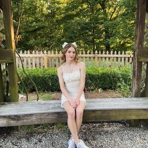 Meet your Posher, Abby